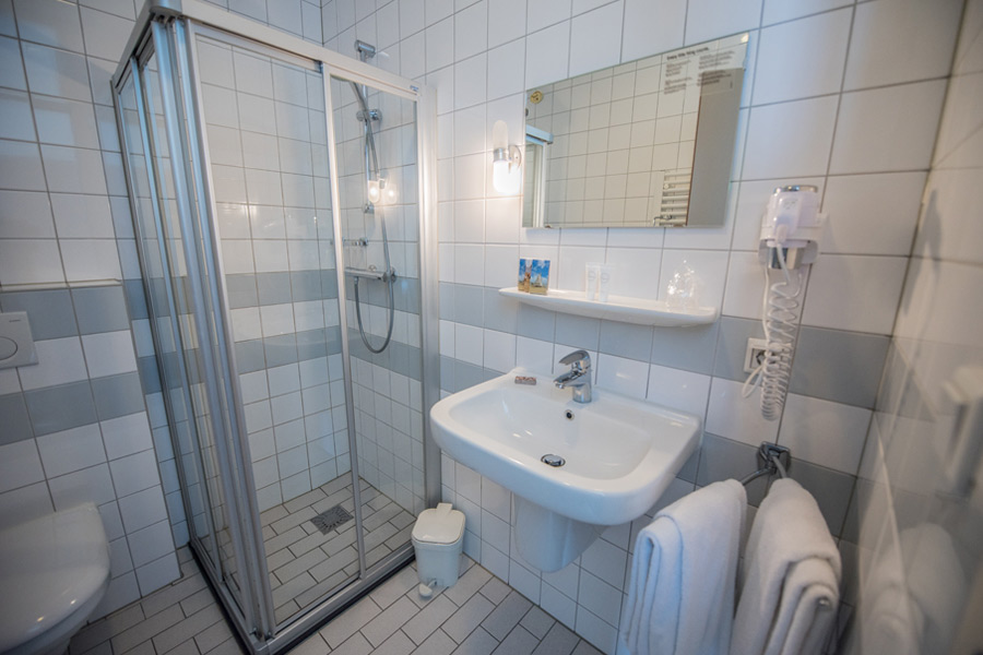 Hotel Lands End Den Helder - Single room with sea view and airconditioning